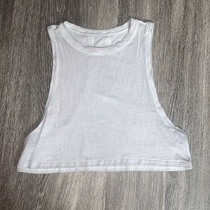 Lululemon crop top